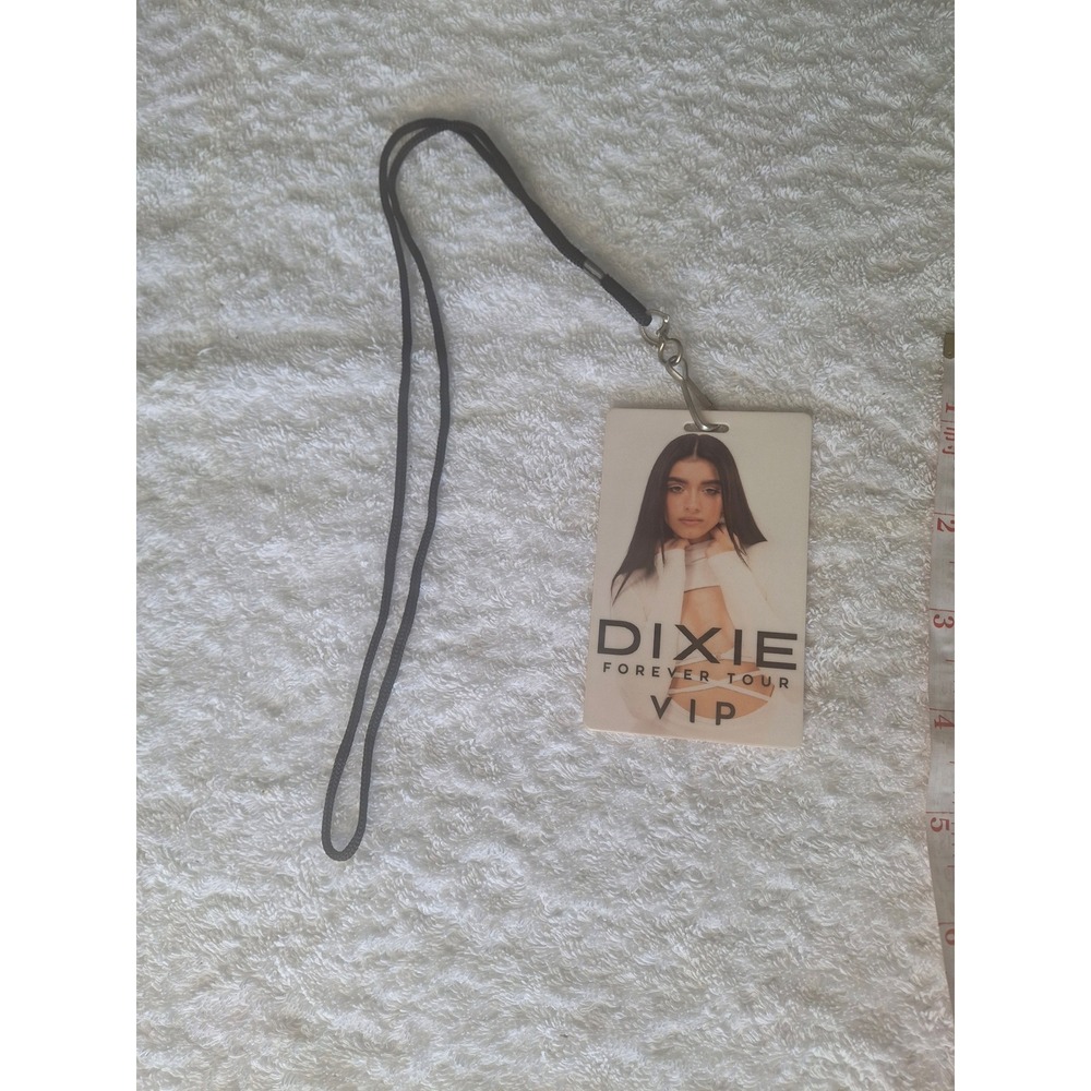 Dixie D'Amelio Forever Tour VIP Pass Laminate Badge with Lanyard Concert Merch